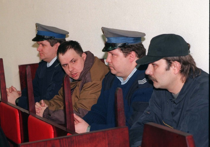 Ale śledczy powiązali gwałt na 40-latce z zabójstwem. Pękalski przyznał się od razu. Nie tylko do tej zbrodni. W toku śledztwa i procesu powoli stawał się “gwiazdą” - ochrzczono go pseudonimem Wampir z Bytowa, proponowano wywiady.