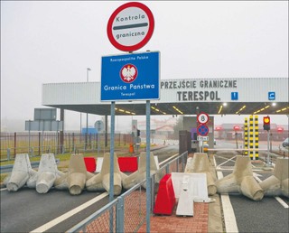 Przez blokadę granicy polskie firmy nie mogą zarabiać na handlu z Azją. Czy rząd zapłaci rekompensaty?