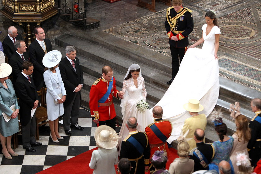 Suknia ślubna księżnej Kate plagiatem? Jest wielka afera!