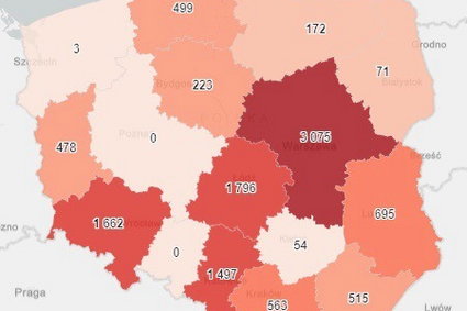 Blisko półtora tysiąca zniszczonych fiolek ze szczepionką przeciw COVID-19. Tempo szczepień zwalnia