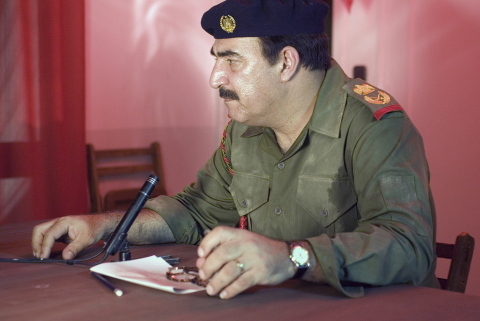 Kadr z serialu "Dom Saddama"