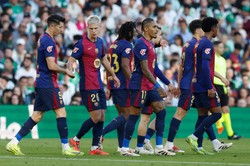 Robert Lewandowski wrócił do składu Barcelony i strzelił gola w meczu z Betisem