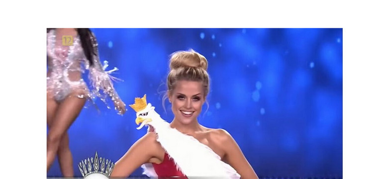 Miss Supranational 2021: Czy tego nie można zgłosić jako obrazy godła? Internauci kpią z sukni Natalii Balickiej