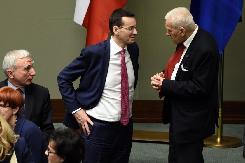 Burza w rządzie i w PiS po słowach Morawieckiego oraz Gowina