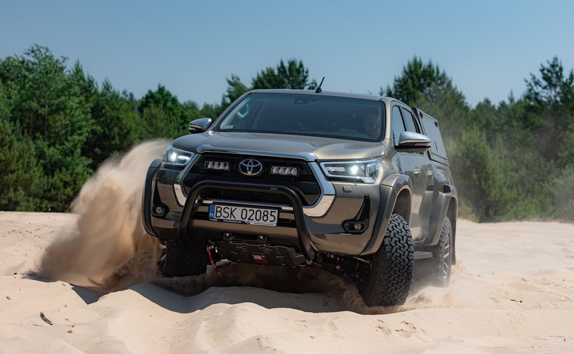 Toyota Hilux Arctic Trucks