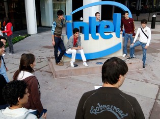 Popyt na sprzęt komputerowy wśród korporacji nabiera rozpędu