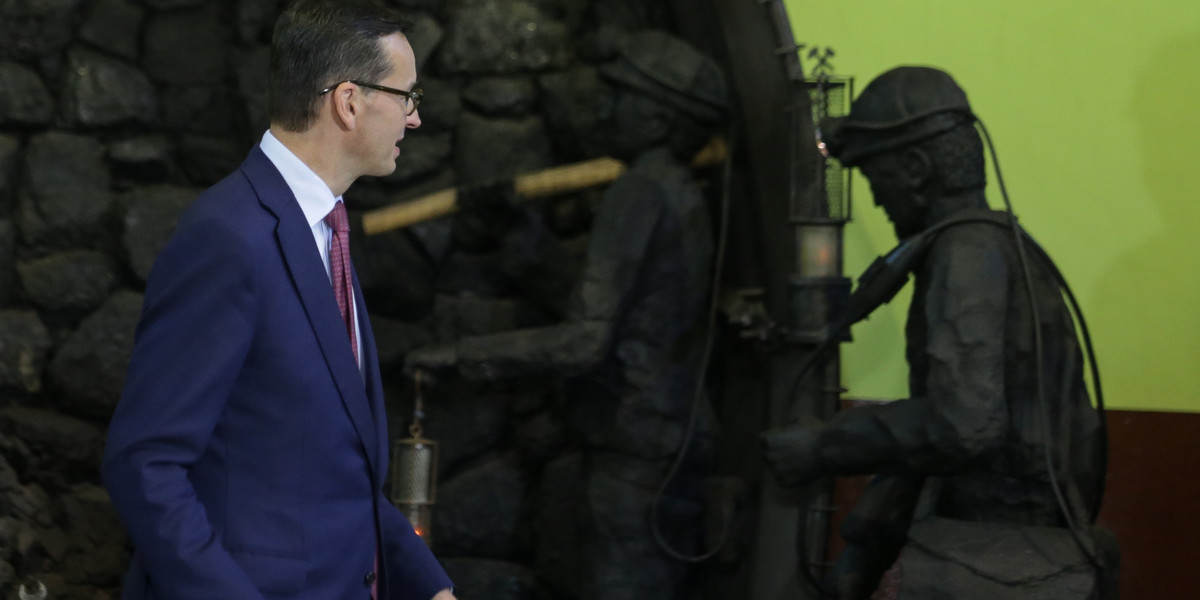 Premier Mateusz Morawiecki o sytuacji górników: "ochronne" to nie "postojowe".
