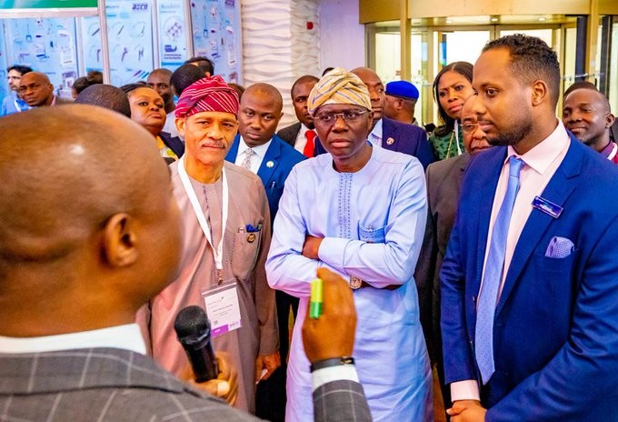 Lagos Gov Sanwo-Olu and Health Commissioner Abayomi  lead the charge against the coronavirus in Nigeria's most populous city (Twitter: @Jidesanwoolu)