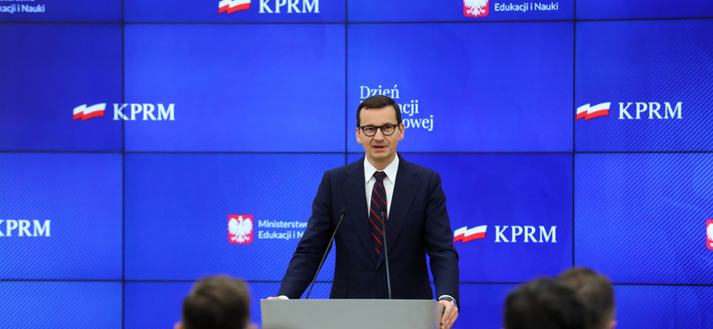 Morawiecki: Nauczyciele stają się podstawową częścią budowy świata przyszłości