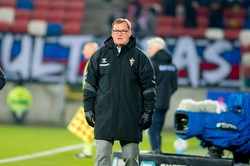 Jan Urban cieszy się na mecz z Pogonią. "To będzie atrakcyjne spotkanie"