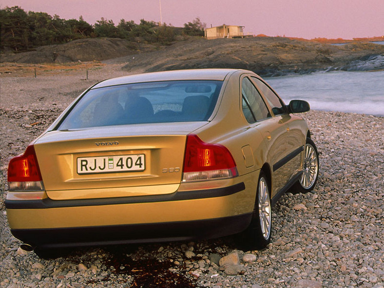 Volvo S60 – produkcja pierwszej generacji zakończona