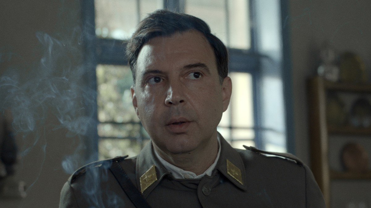 Tito između istoka i zapda