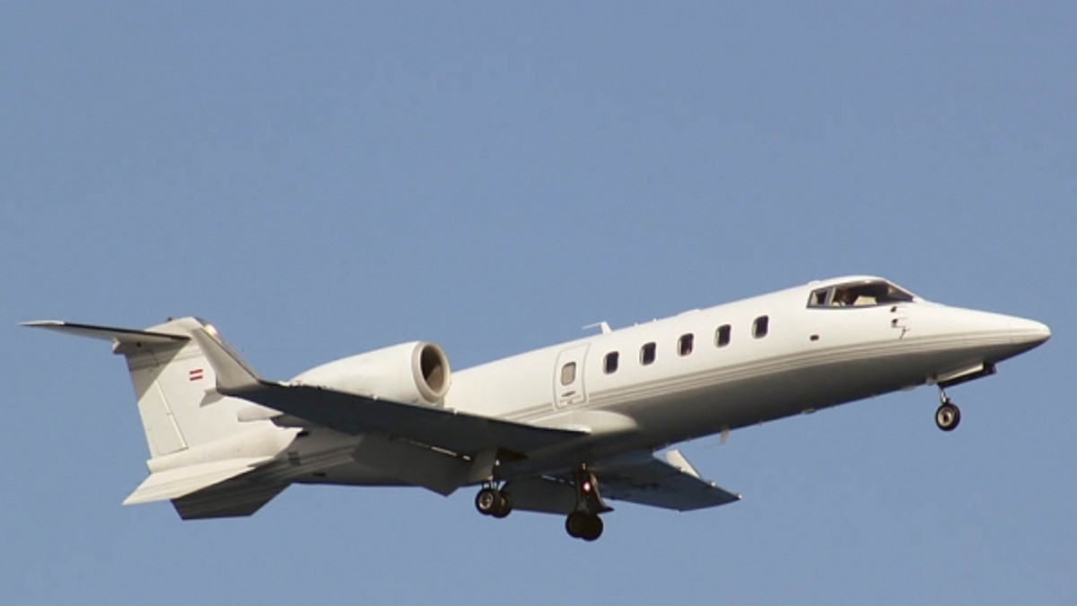 Learjet 60