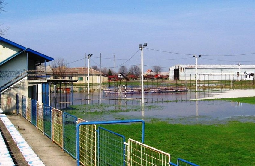 Lukićevo još uvek pod vodom