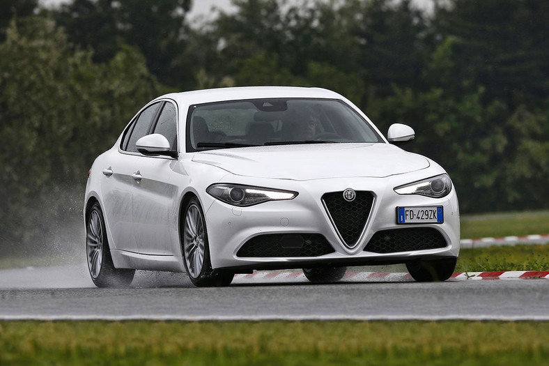 Alfa Romeo Giulia 