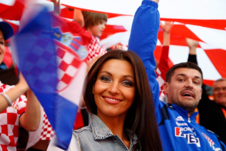 Thobe i abaya to nie jedyne stroje kibiców na mundialu w Katarze