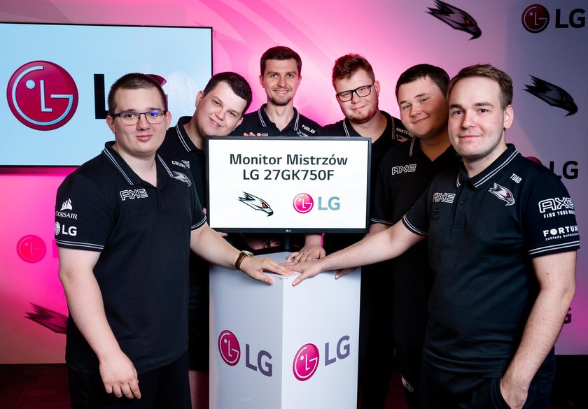 Mistrz esportu wybiera gamingowe monitory LG