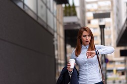 czas przyspieszył od 2000 roku? wyniki badań naukowców zaskakują