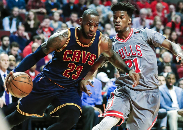 Liga NBA: Cavaliers po raz czwarty w tym sezonie przegrali w Chicago