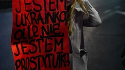 francuski dziennik: już jedna trzecia ukraińców przyznaje, że zetknęła