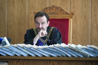 Tragiczny wypadek na Trasie Łazienkowskiej. Sąd przedłuża areszt Łukaszowi Żakowi