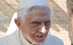 Benedykt XVI: Pedofilia w Kościele to skutek rewolucji seksualnej