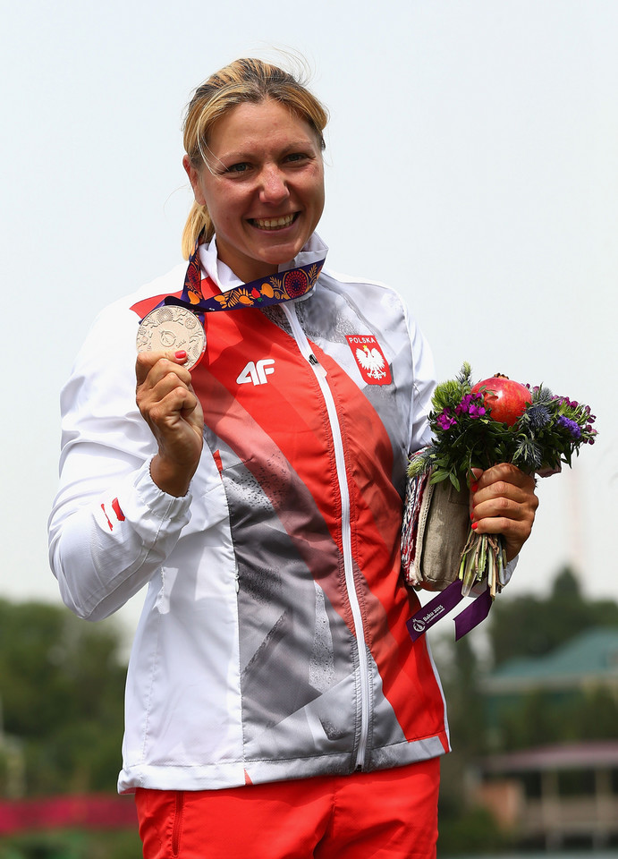Ewelina Wojnarowska (brązowy medal) - kajakarska jedynka kobiet (K1) na 500 m