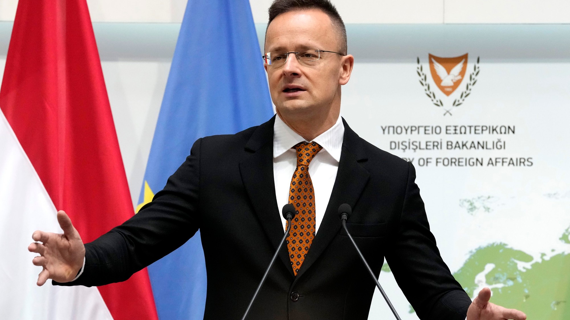 Šéf maďarskej diplomacie Péter Szijjártó.