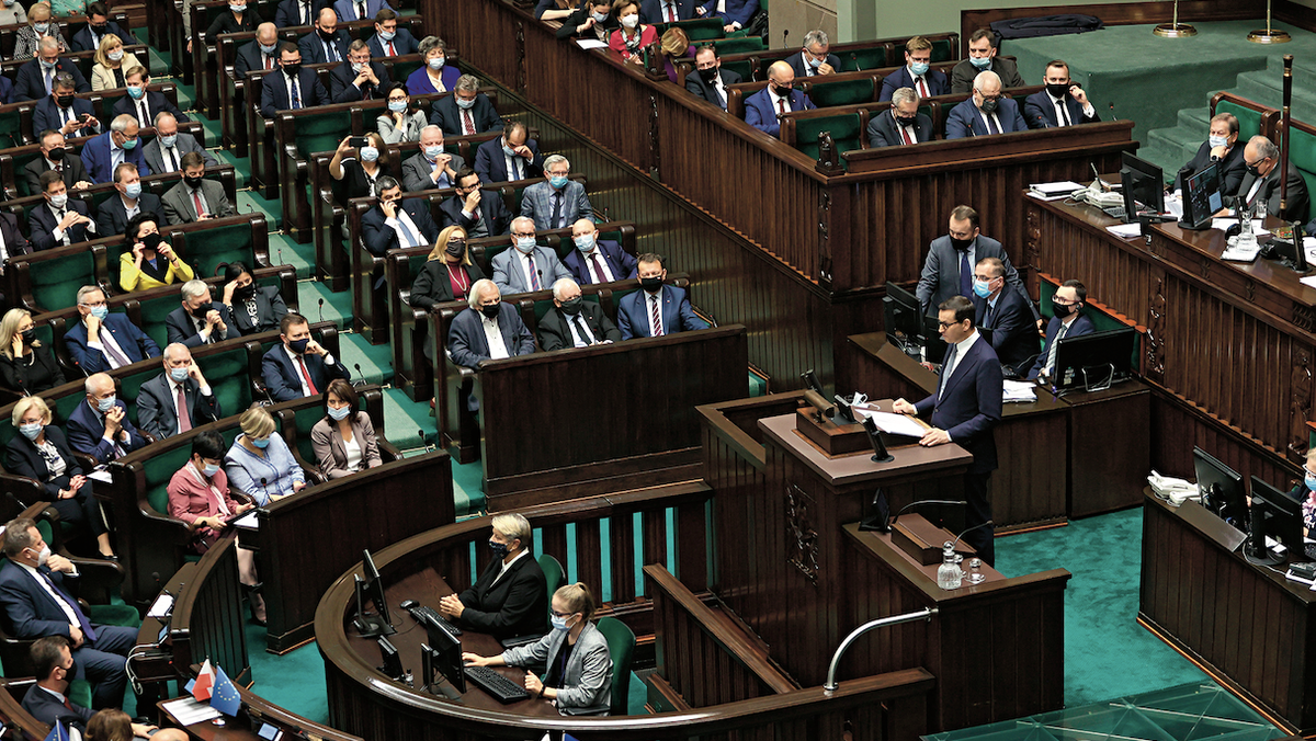 Premier Mateusz Morawiecki przemawia w Sejmie, Warszawa, 14 października 2021 r.