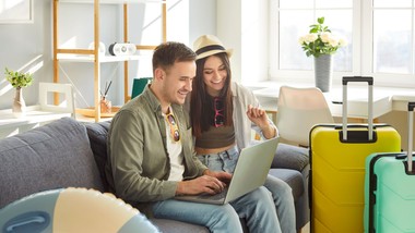 kiedy jest majówka 2026? ile trwa majówka? kalendarz dni wolnych od pracy w długi weekend majowy 2026 kiedy wypada majówka w polsce czy warto planować długi wyjazd