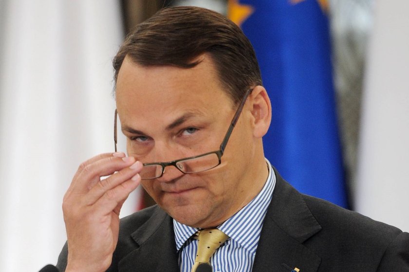 Sikorski do Falenty: Spadaj aferzysto!