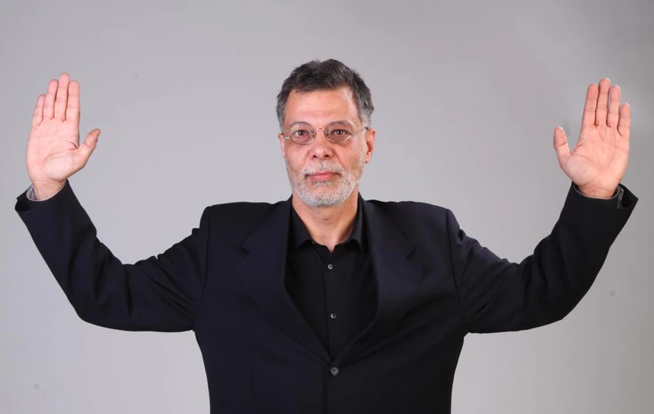 Piše: Dejan Tiago Stanković