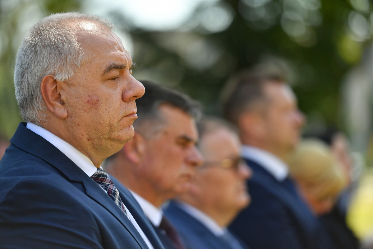 Abolicja dla władzy. Kto w PiS walczył z koronawirusem, ten pozostanie bezkarny