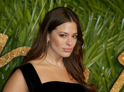 Kwestia rozmiaru? Najsławniejsza modelka plus size zdradziła, jakiego elementu garderoby nigdy nie założy