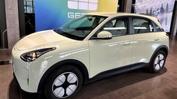 widziałem nowe auto za 35 100 zł. szczerze? już wiem, dlaczego kupują je w ciemno