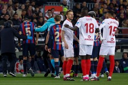 Barcelona straciła na kilka tygodni swojego kapitana