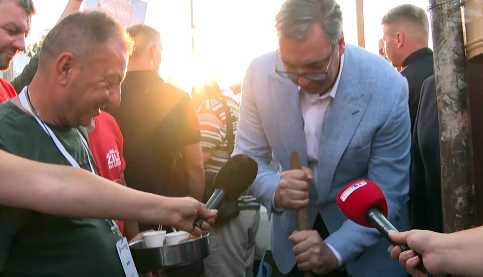 Aleksandar Vučić na manifestaciji "Belmužijada" u Svrljigu