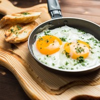 Magas a koleszterinem, ehetek tojást? A szakemberek válaszolnak