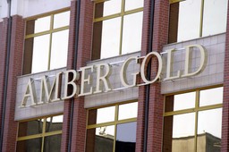 Afera Amber Gold: Śledztwo w sprawie przetargu na dworek kupiony przez Katarzynę i Marcina P.