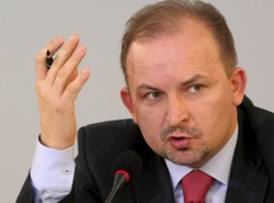 Poseł PO wykluczony z partii. Za aferę z lesbijkami