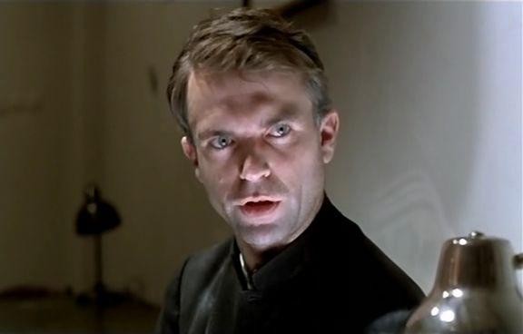 9. 'Z dalekiego kraju' (1981), reż. Krzysztof Zanussi