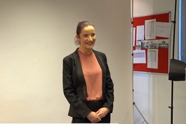 Trošila pare kao da je Rokfeler, a onda je hitno hospitalizovana na psihijatriji