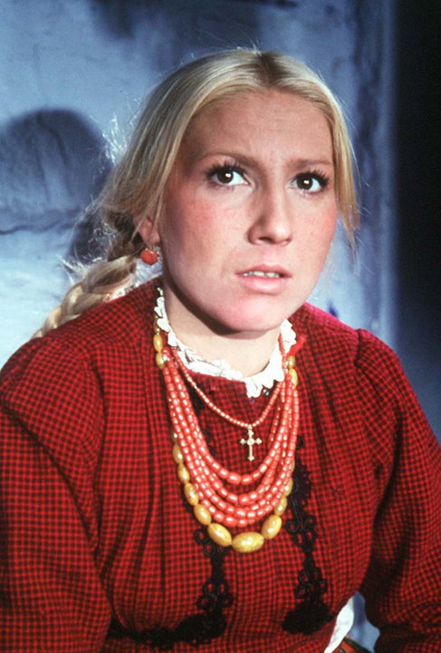 Emilia Krakowska na planie filmu "Chłopi", 1971 r.