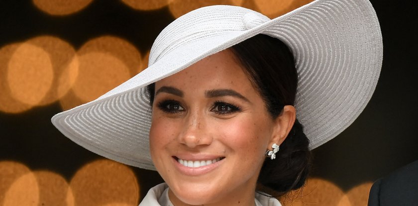 Meghan podczas jubileuszu Elżbiety II w swoim starym domu szukała cennej rzeczy. Tak chce zadać cios rodzinie Harry'ego?