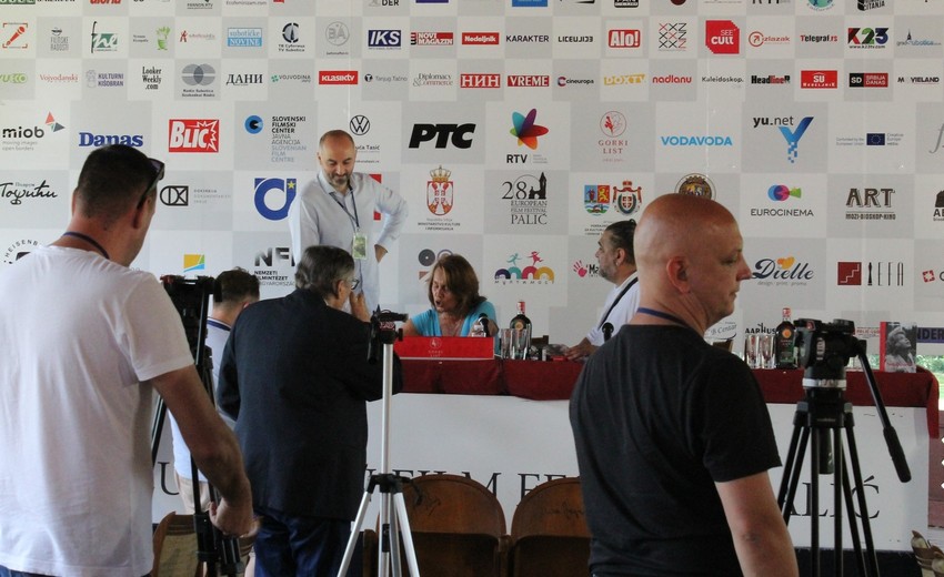 Tatjana Nježić na promociji knjige "Od sna do jave, i natrag"