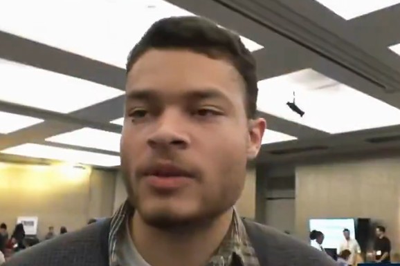 ISPLIVAO SNIMAK NAPADAČA SA TRAMPOVE VEČERE  Pre skoro 10 godina dao intervju za poznatu televiziju: "On je bolestan, MRZI HRIŠĆANE!"