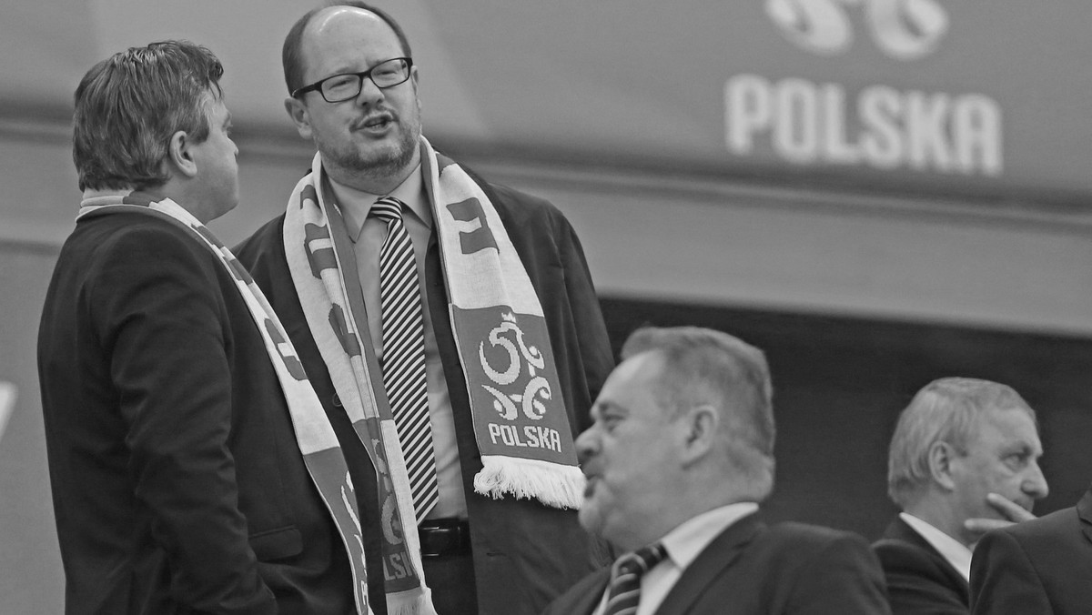 Paweł Adamowicz nie żyje. Komentują pomorscy politycy