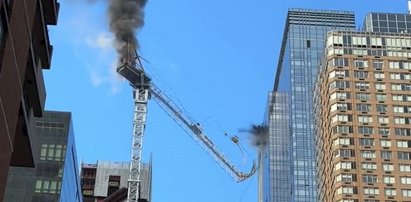 Koszmar na budowie. Dźwig runął na wieżowiec. Pięć osób rannych. Nagranie wywołuje dreszcze