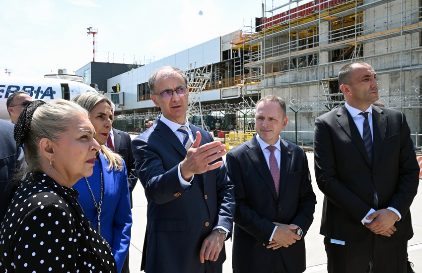 Macut aerodrom obilazak