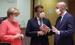 Szczyt UE ws. budżetu. W centrum dyskusji mechanizm wypłat